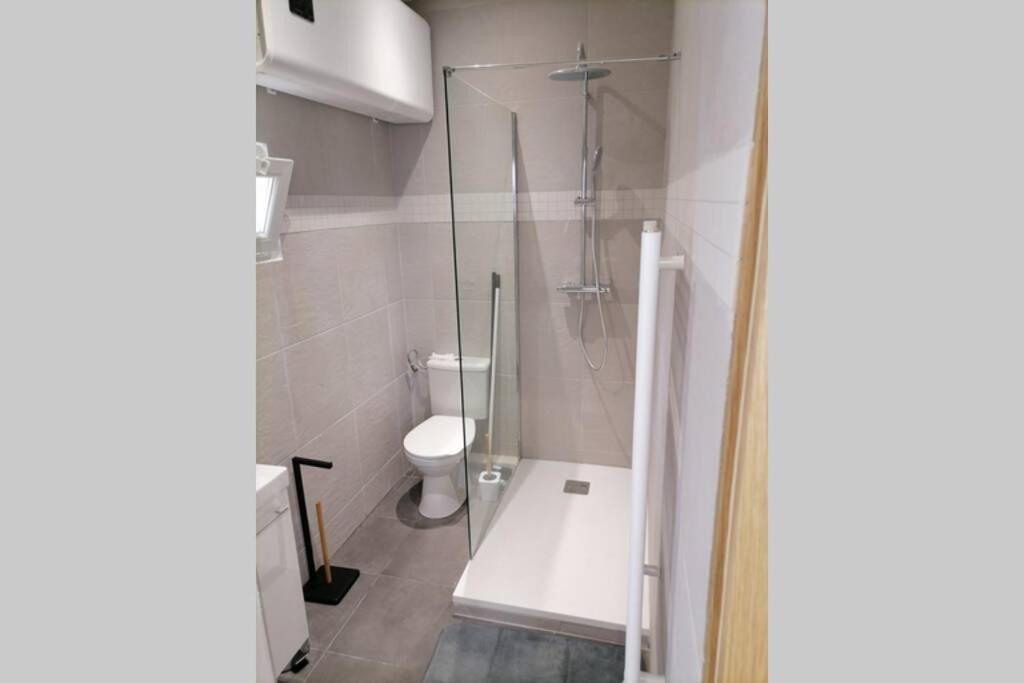 Marseille : Joli Appartement Avec Garage Exterior foto